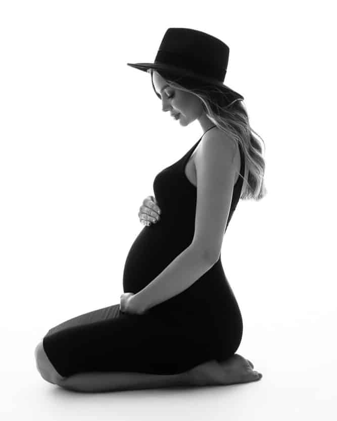 Shelli's Maternity Session! — Nicolette Sarzosa Photography